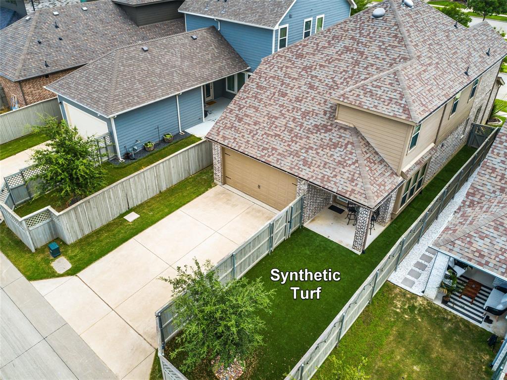 2412 Elm Place Property Photo 25