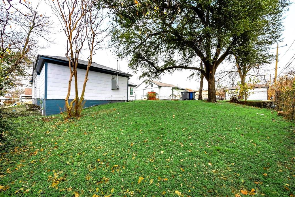 1411 Arborvitae Avenue Property Photo 9