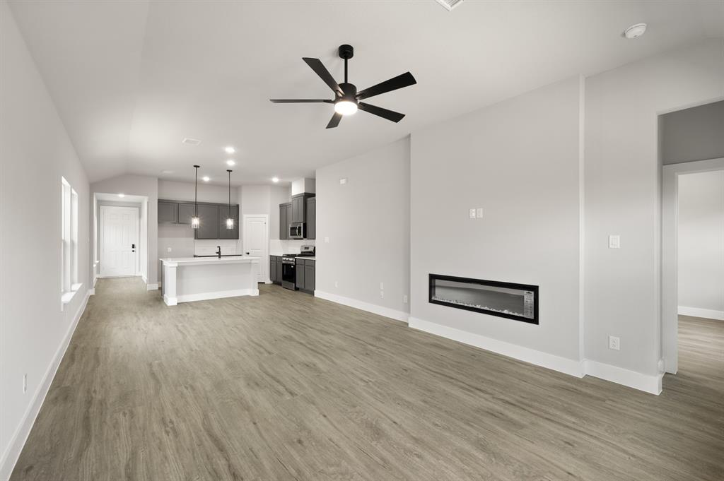 7412 Summer Sunset Drive Property Photo 17