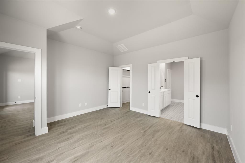 7412 Summer Sunset Drive Property Photo 19