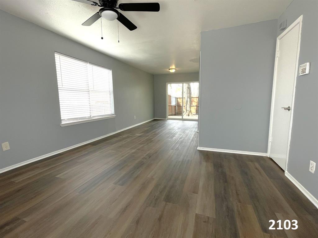 2101 Knoll Crest Drive 2101, 2103, 2105, 2107 Property Photo 31