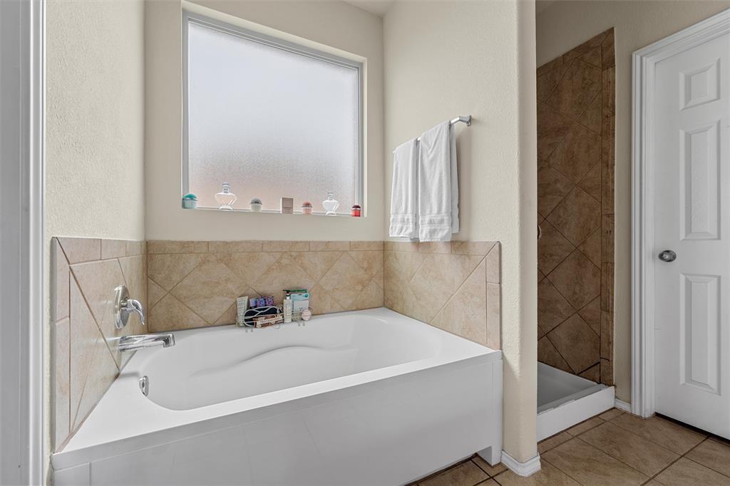 11333 Haggerman Drive Property Photo 21