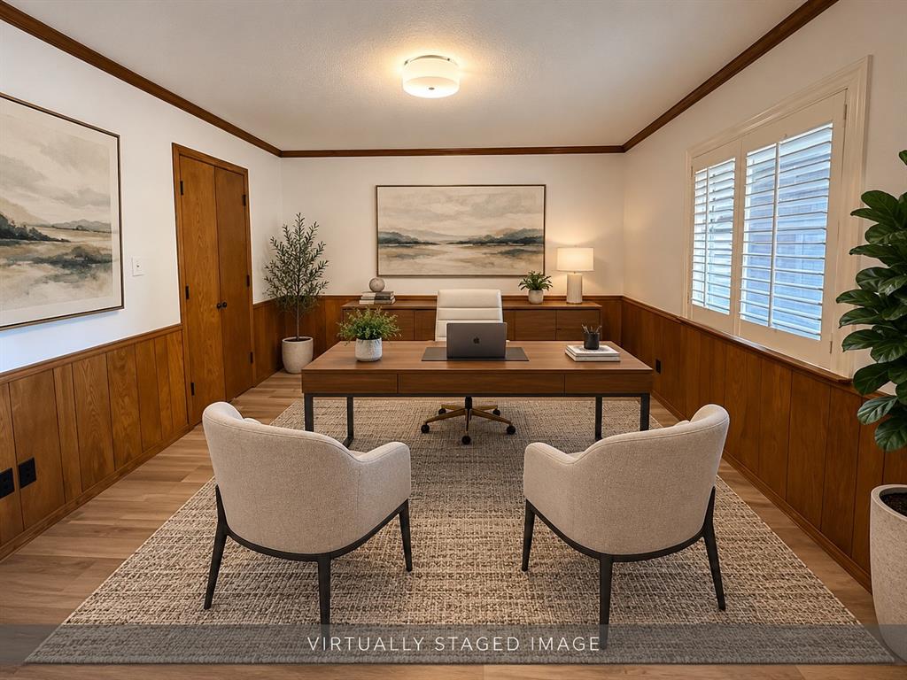 7610 Meadow Oaks Drive Property Photo 3