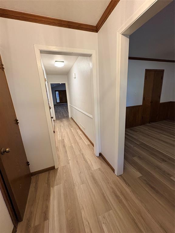 7610 Meadow Oaks Drive Property Photo 10