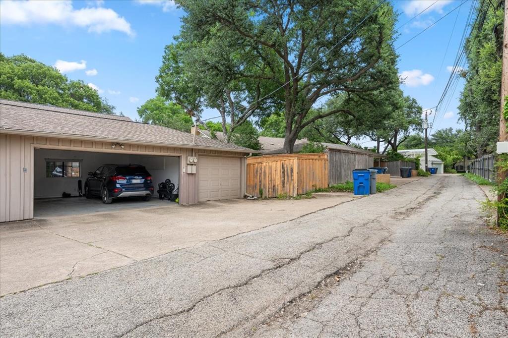 7610 Meadow Oaks Drive Property Photo 27