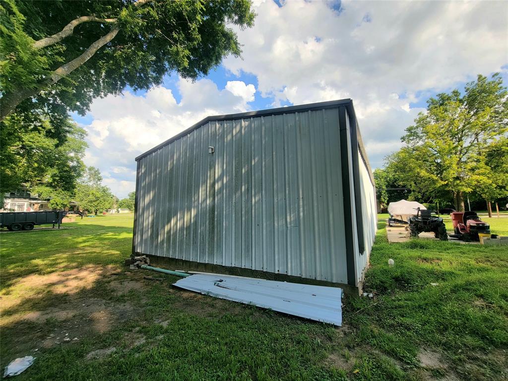 805 S Walnut Property Photo 11