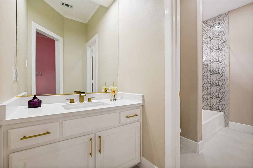 1417 Wyndmere Drive Property Photo 17