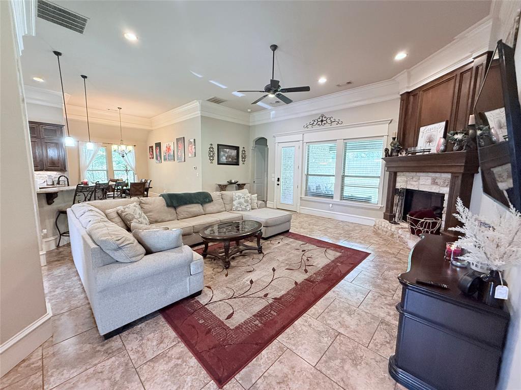9707 Trinity Court Property Photo 4