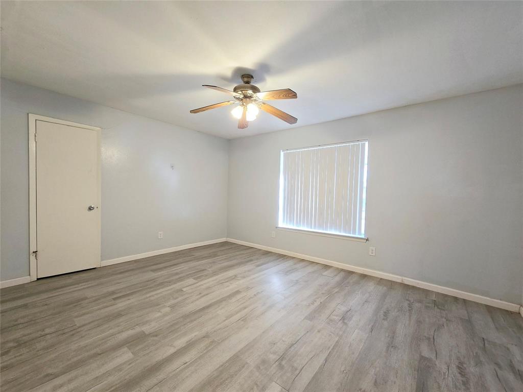 902 Spring Valley Plaza Property Photo 8