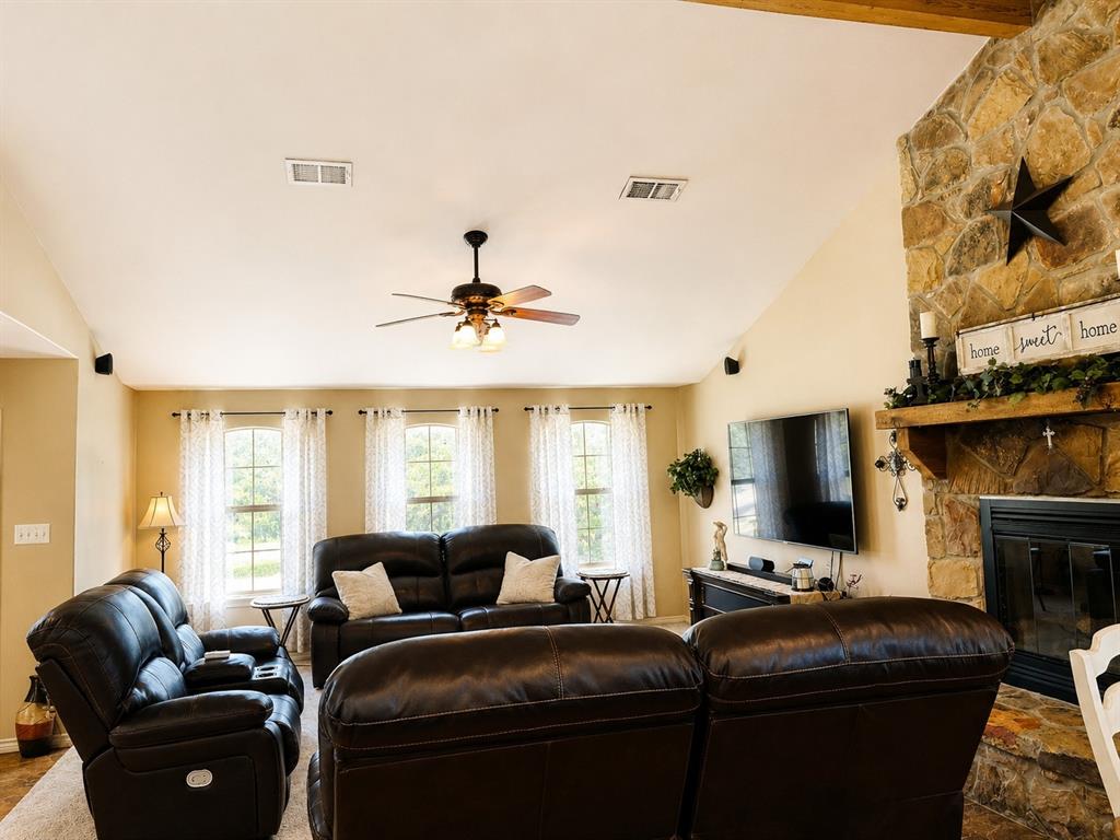 15541 County Road 409 Property Photo 5