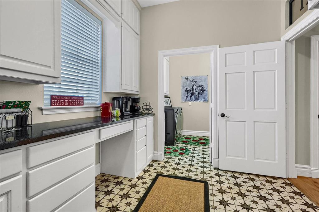 1271 Fm 3496 Property Photo 18