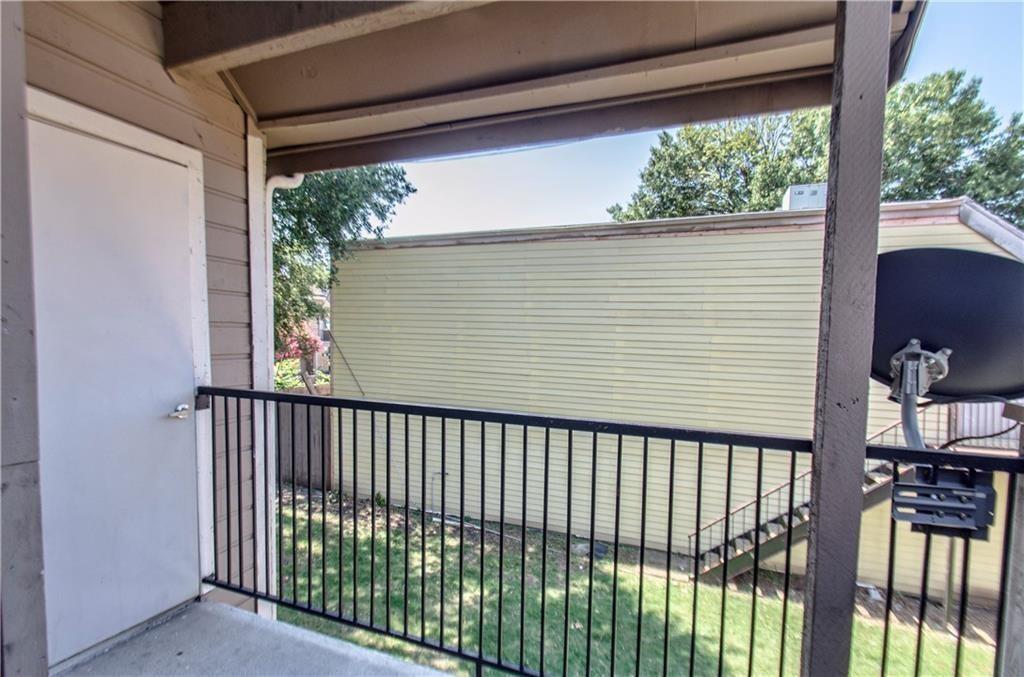 9835 Walnut Street 202 Property Photo 5