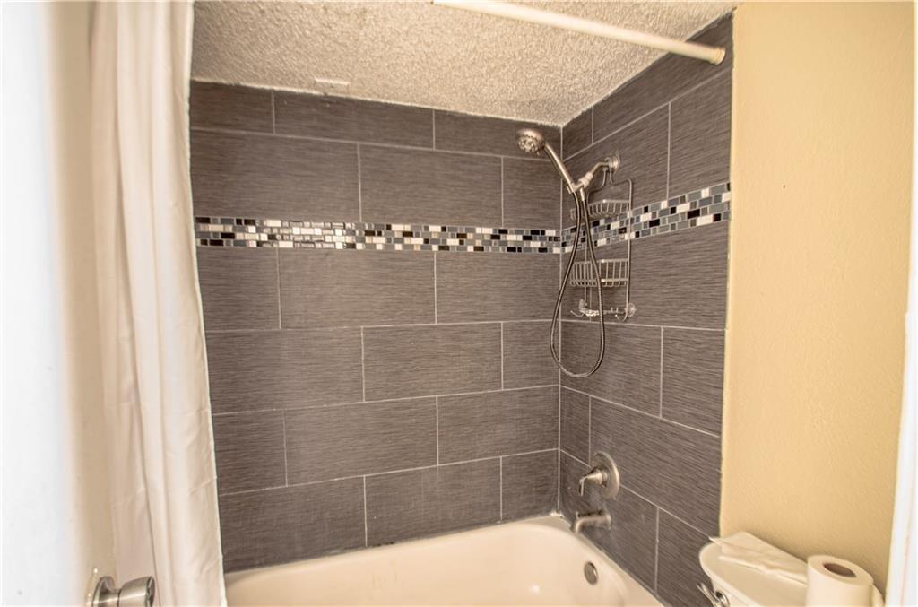 9835 Walnut Street 202 Property Photo 6