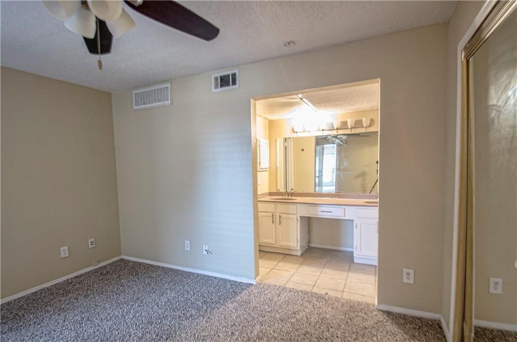 9835 Walnut Street 202 Property Photo 7