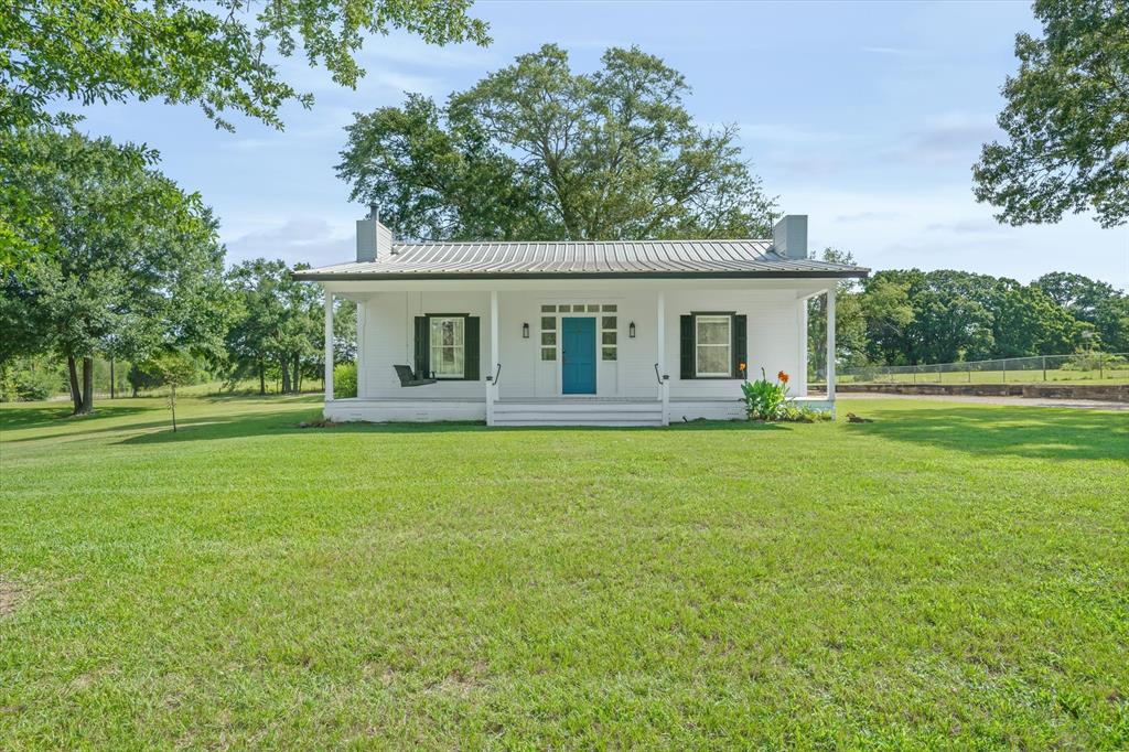 111 Vz County Road 3626 Property Photo 1