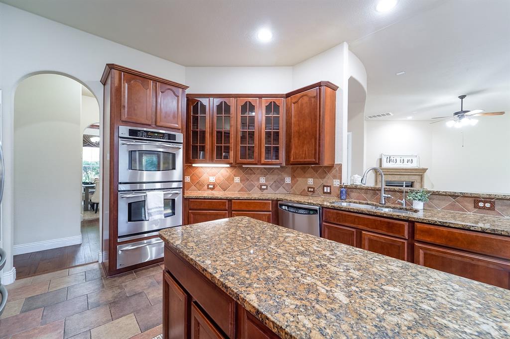 924 Brentwood Drive Property Photo 12