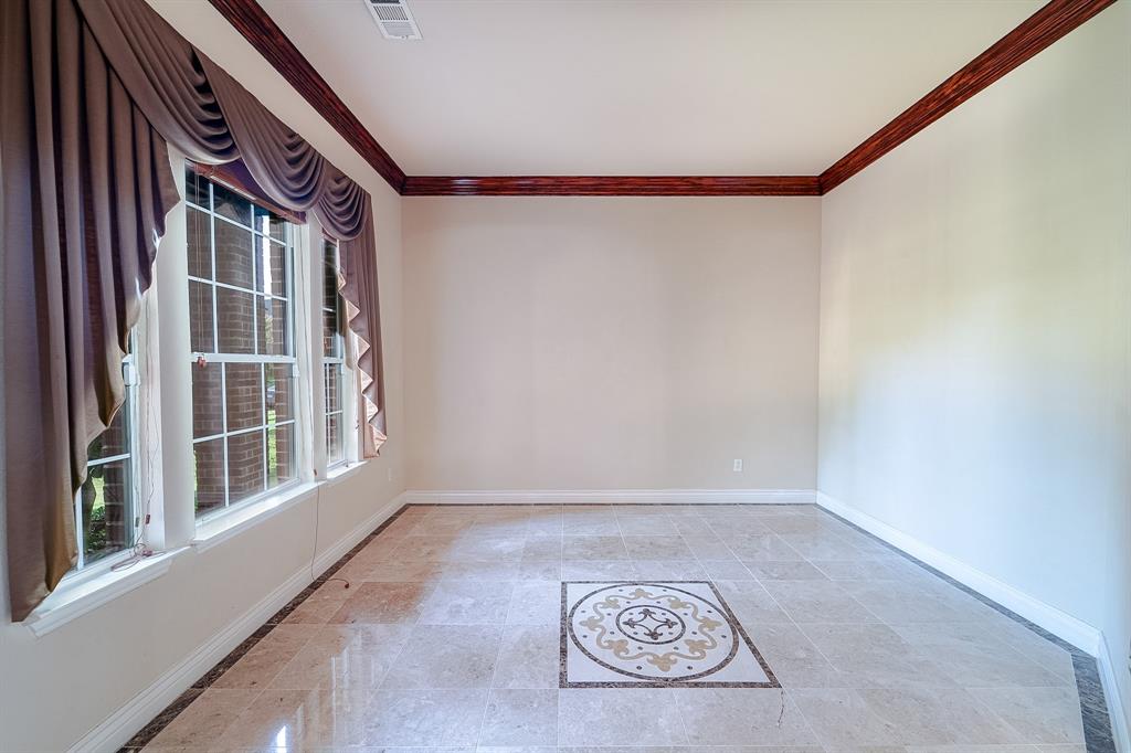 924 Brentwood Drive Property Photo 23