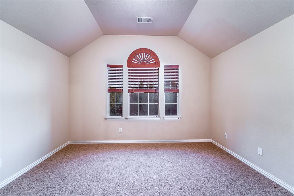924 Brentwood Drive Property Photo 31
