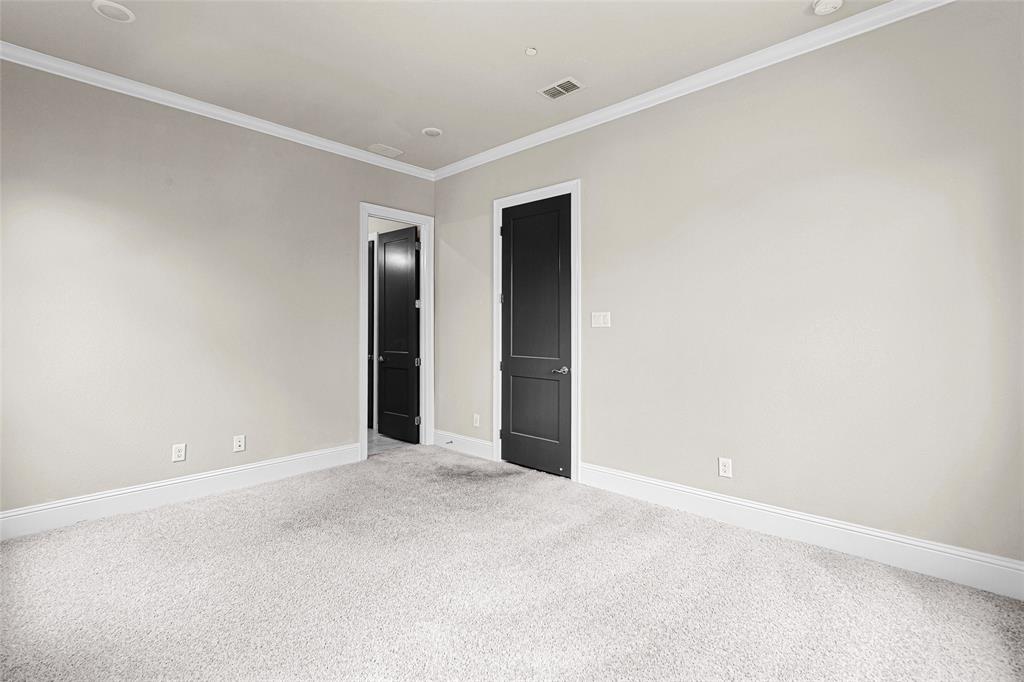 307 Sunset Lane 101 Property Photo 15