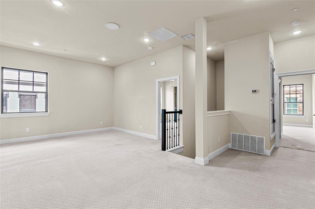 307 Sunset Lane 101 Property Photo 18