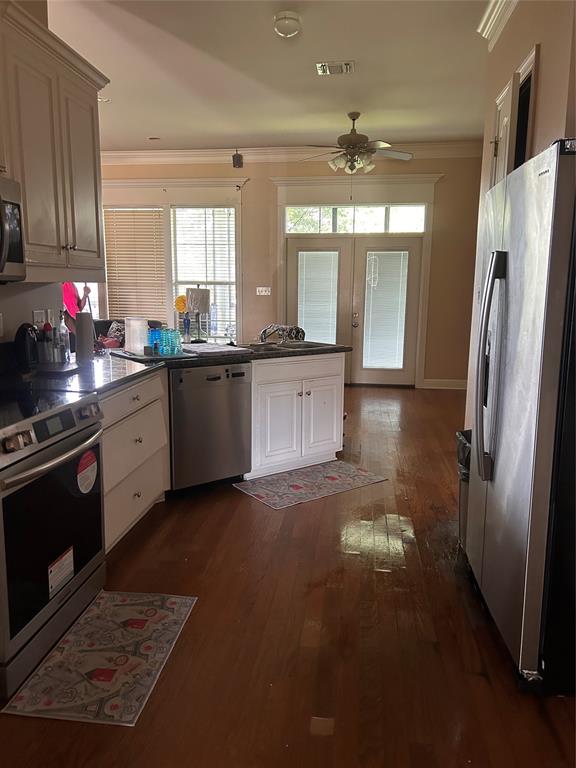 5738 Ferrell Drive Property Photo 5