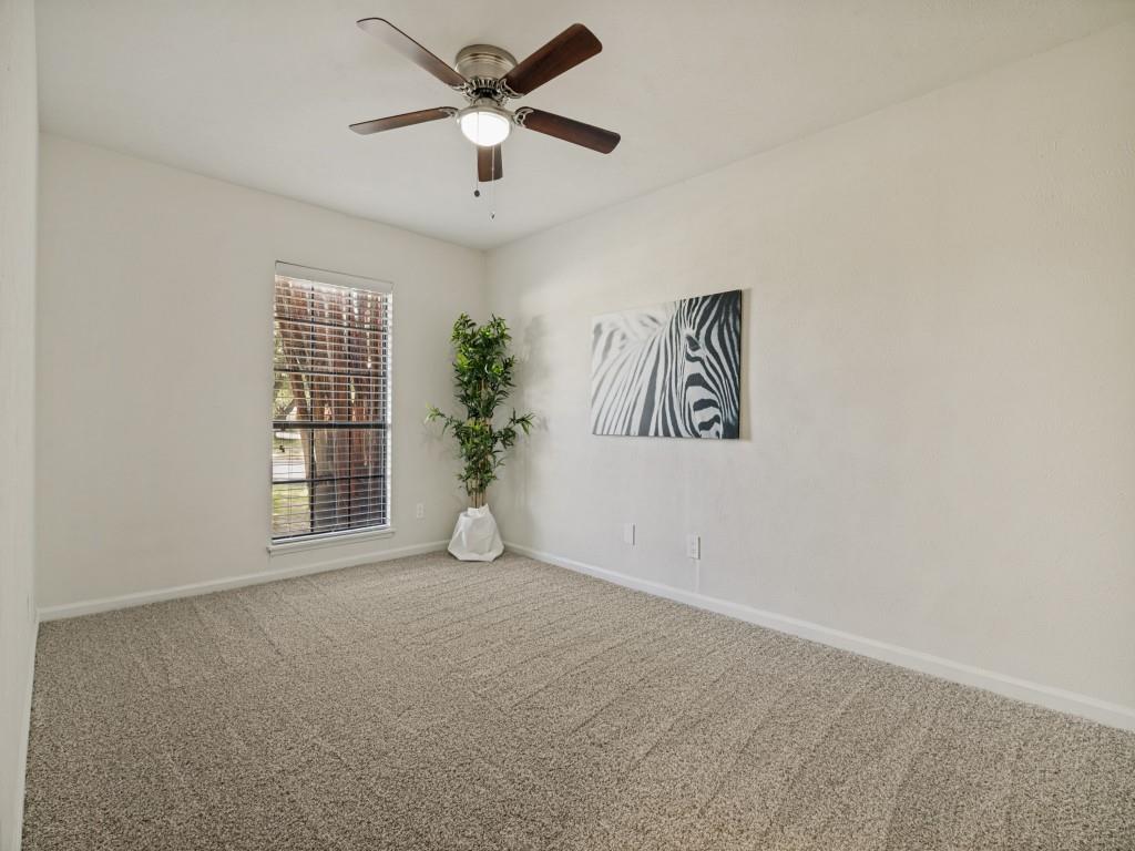 2036 Apple Valley Road Property Photo 19