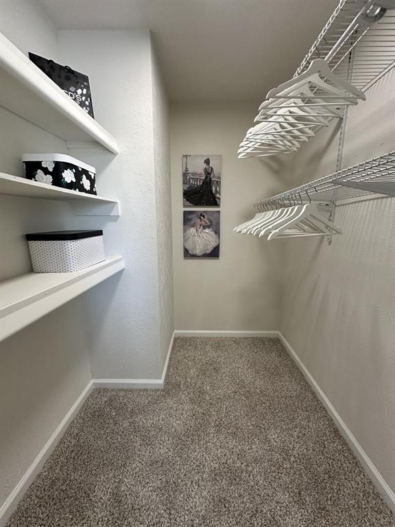 2036 Apple Valley Road Property Photo 22