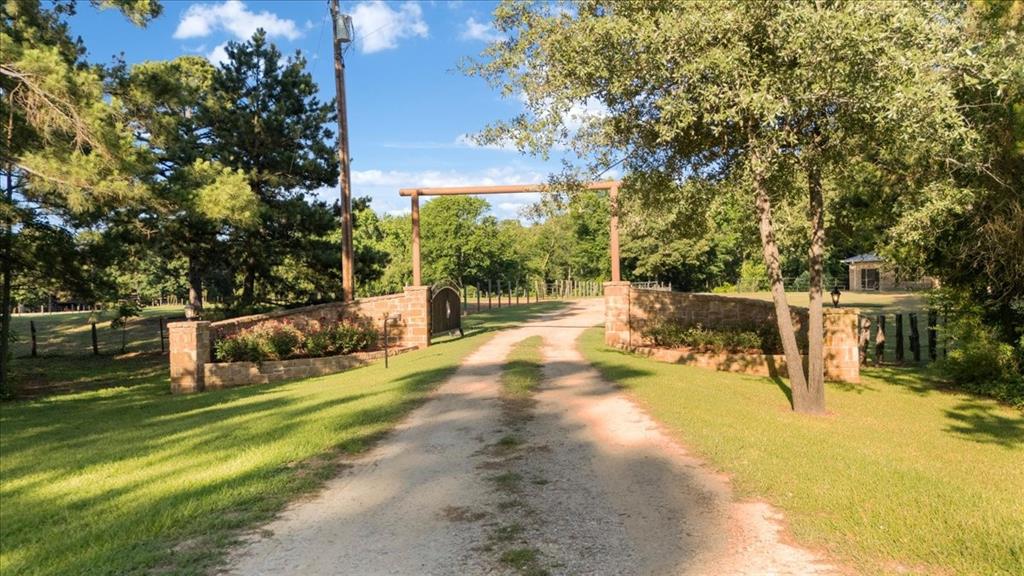 18598 Fm 1804 Property Photo 4