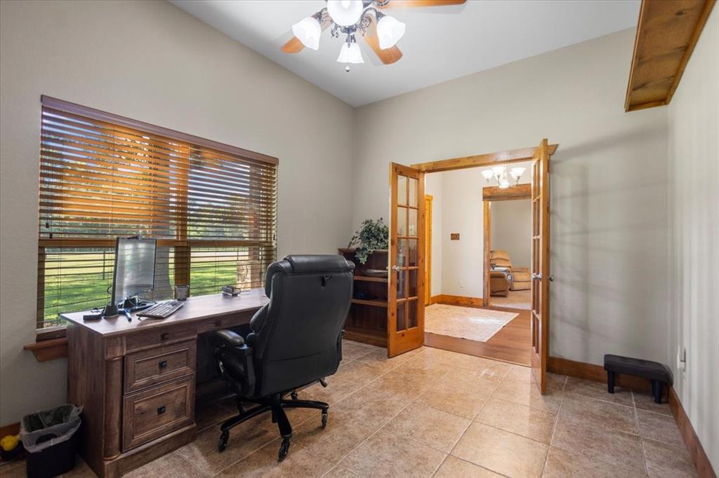 18598 Fm 1804 Property Photo 9