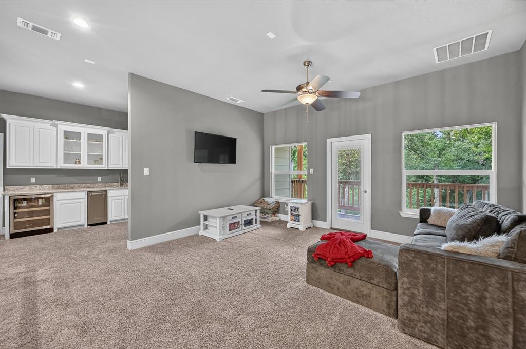 308 Familia Court Property Photo 25