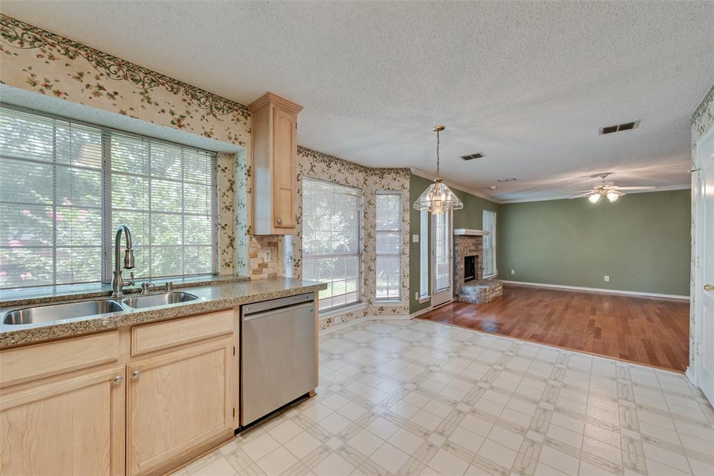 1936 Robin Lane Property Photo 11
