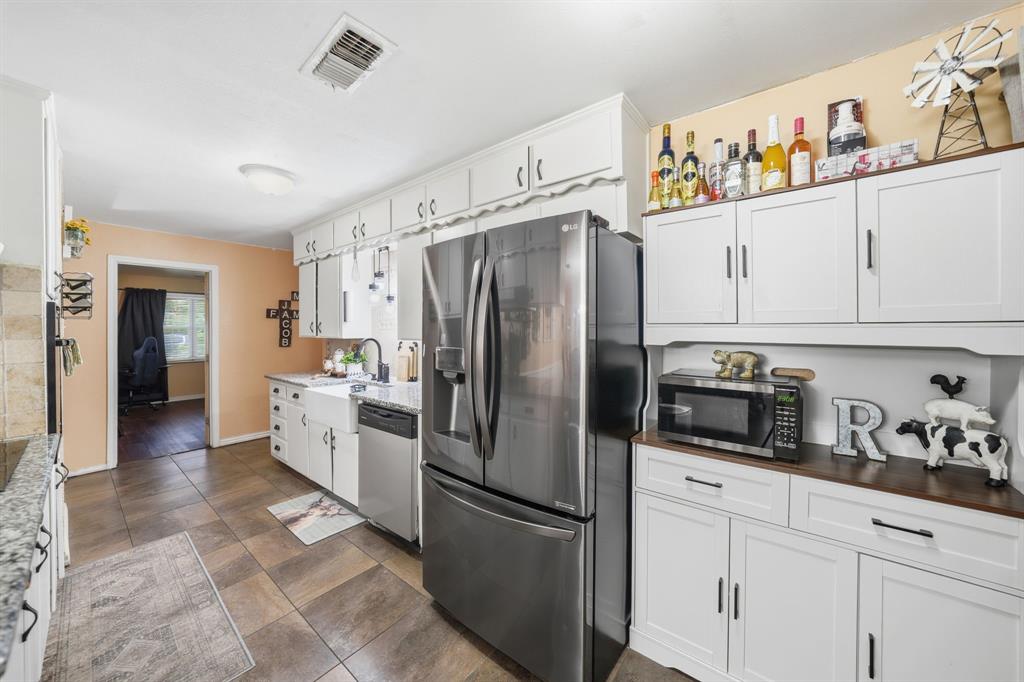 520 Thompson Drive Property Photo 13