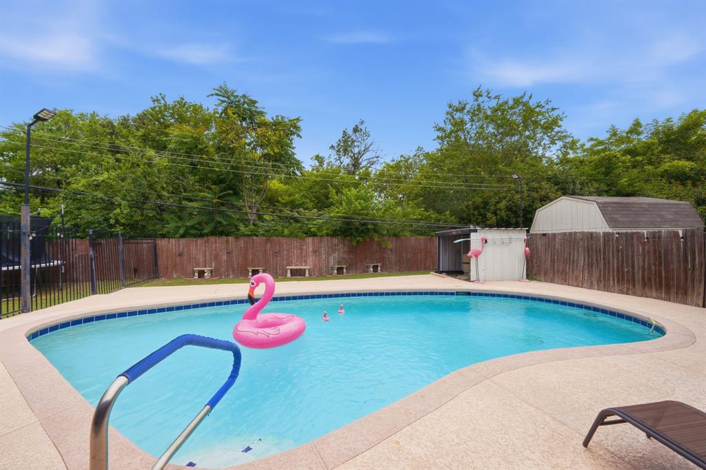 520 Thompson Drive Property Photo 24