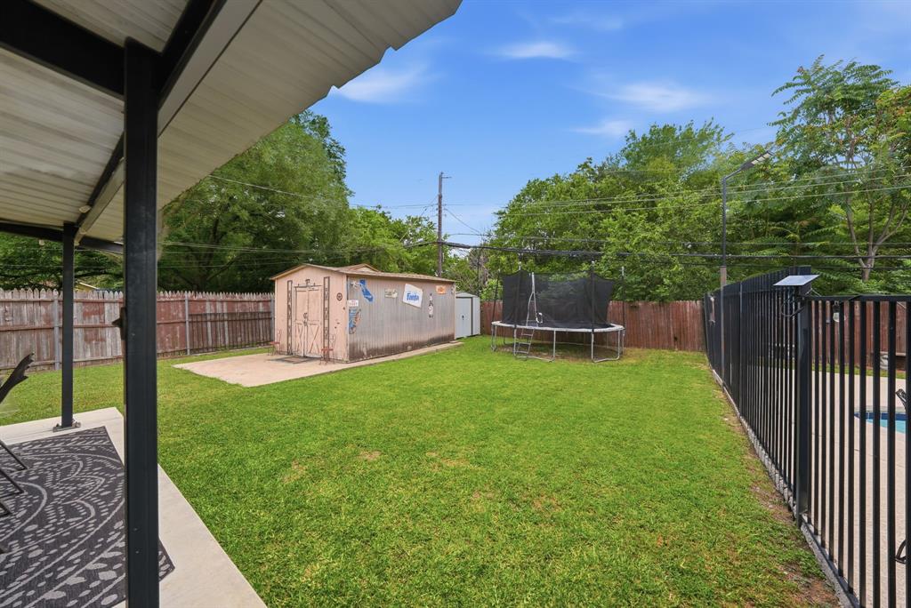520 Thompson Drive Property Photo 26