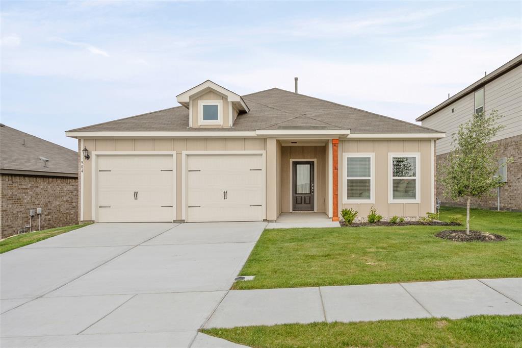 1121 Tempe Lane Property Photo 1