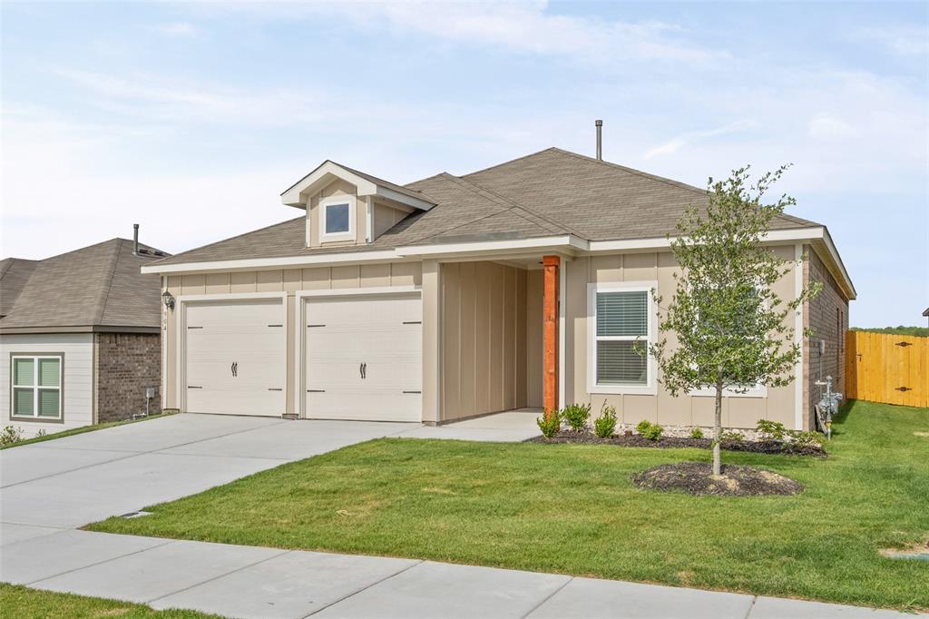 1121 Tempe Lane Property Photo 2