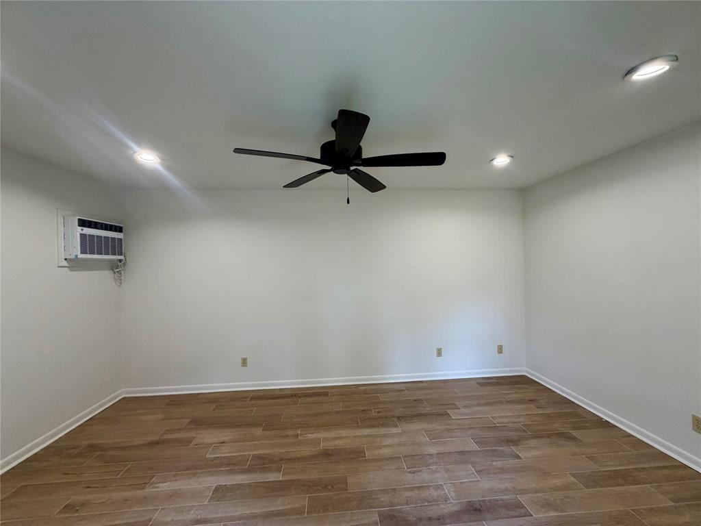 202 Norcross Street Property Photo 7