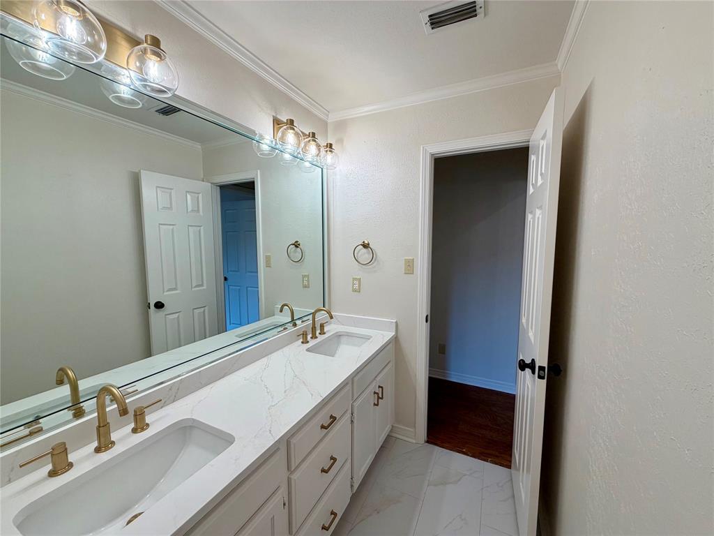 202 Norcross Street Property Photo 29