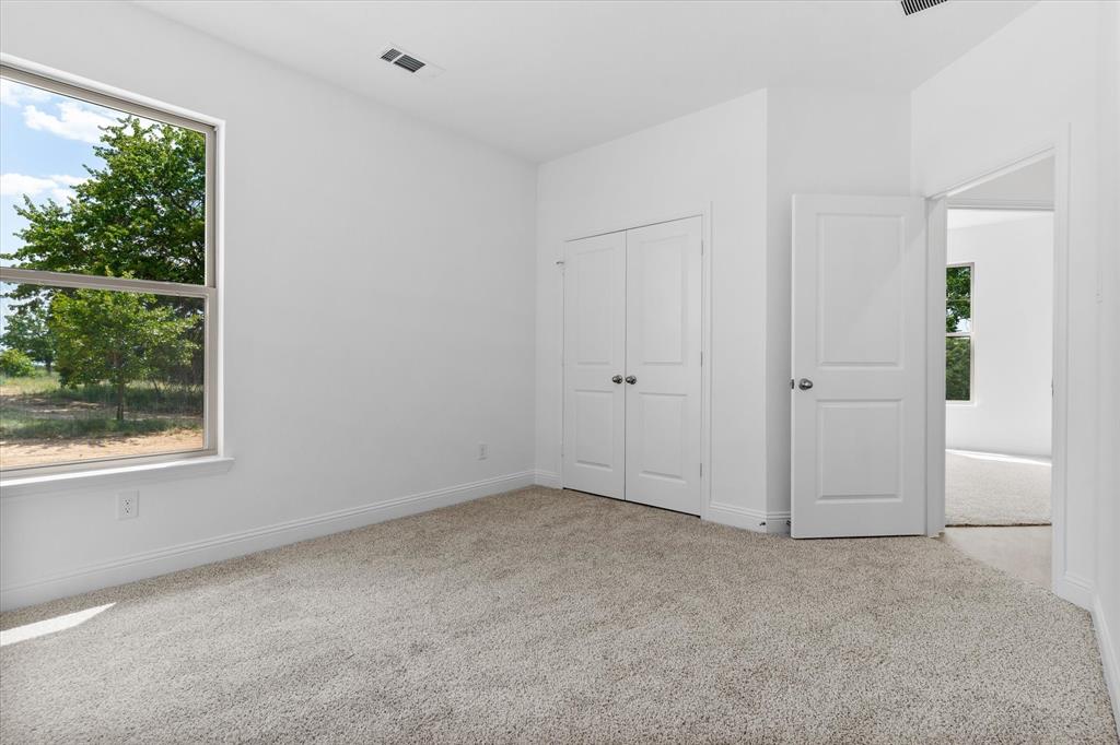 1001 Leo Lane Property Photo 29