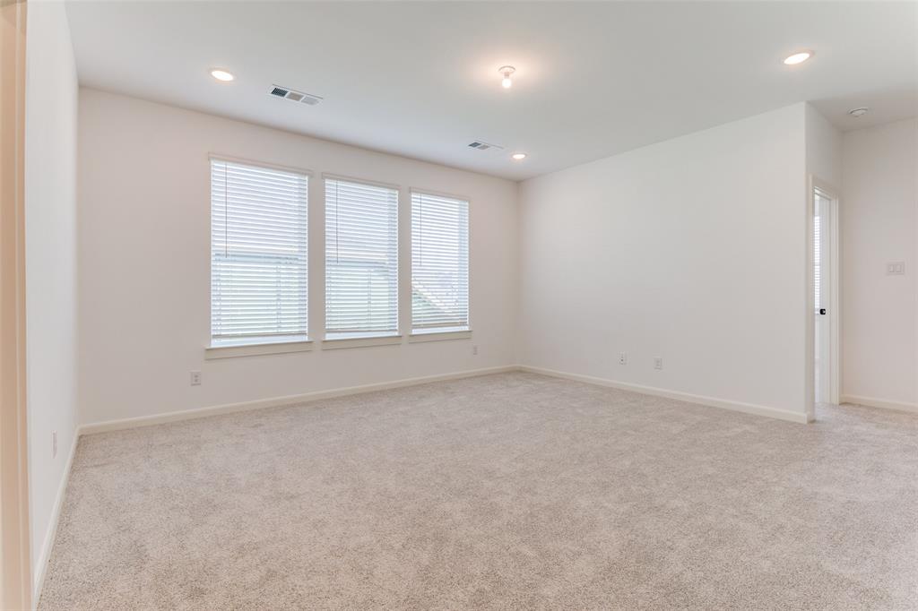 6904 Crystal Springs Drive Property Photo 18
