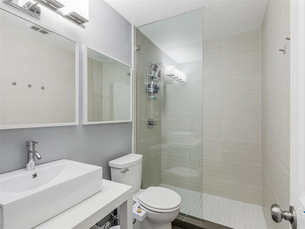 6701 Vero Drive Property Photo 22