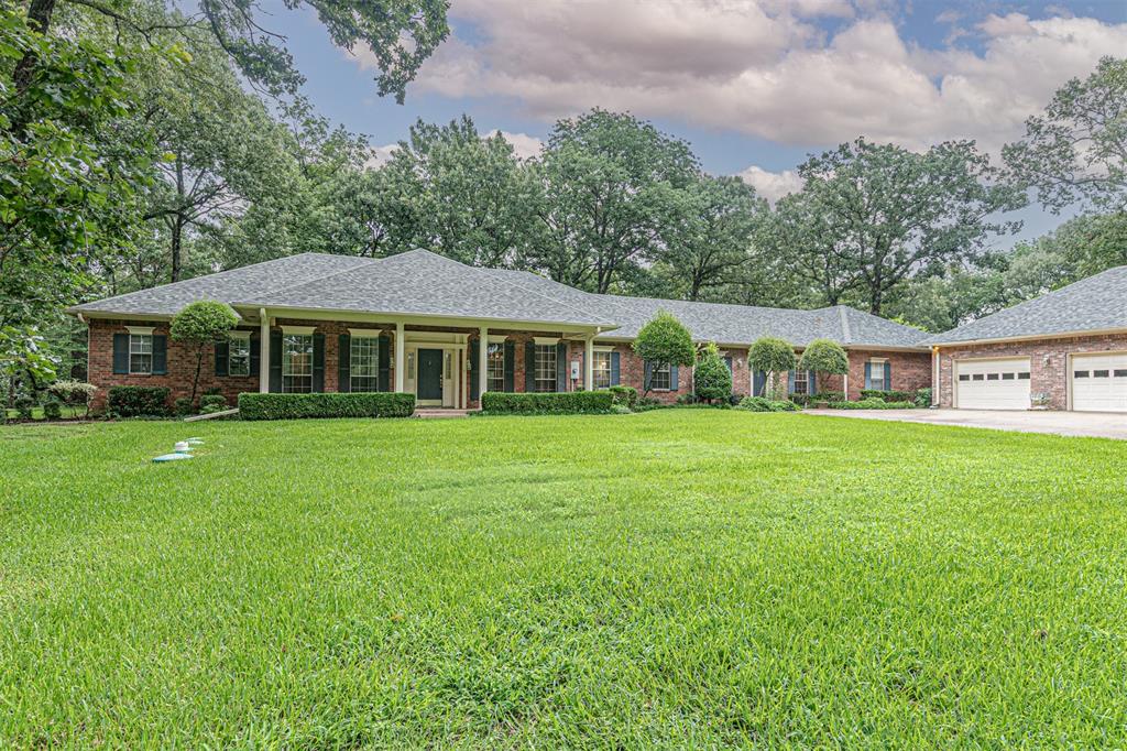 2604 Fm 514 Property Photo 1