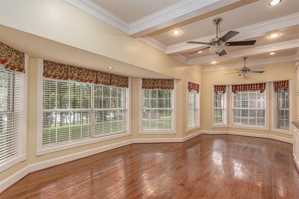 2604 Fm 514 Property Photo 12