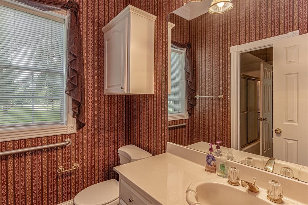 2604 Fm 514 Property Photo 22