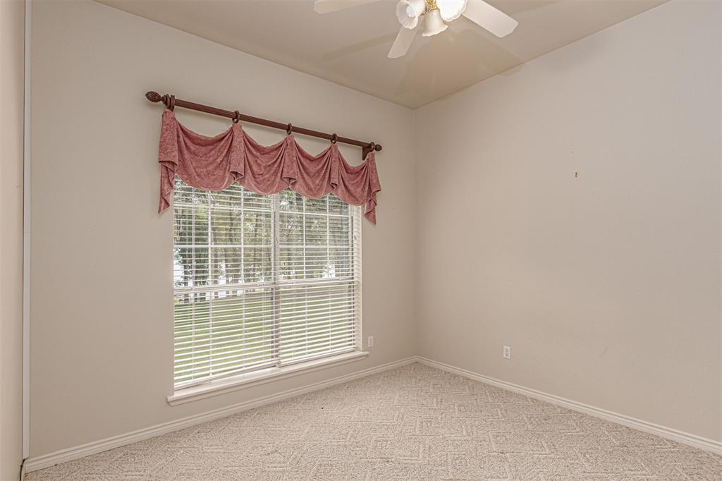 2604 Fm 514 Property Photo 29