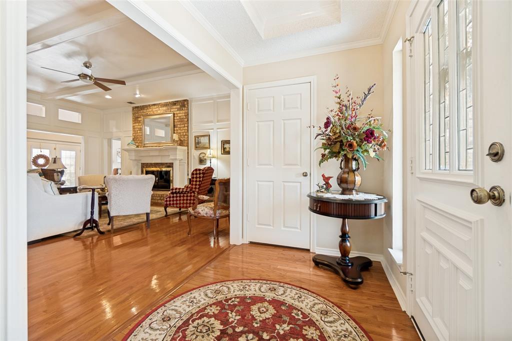 4609 Silverthorn Drive Property Photo 10