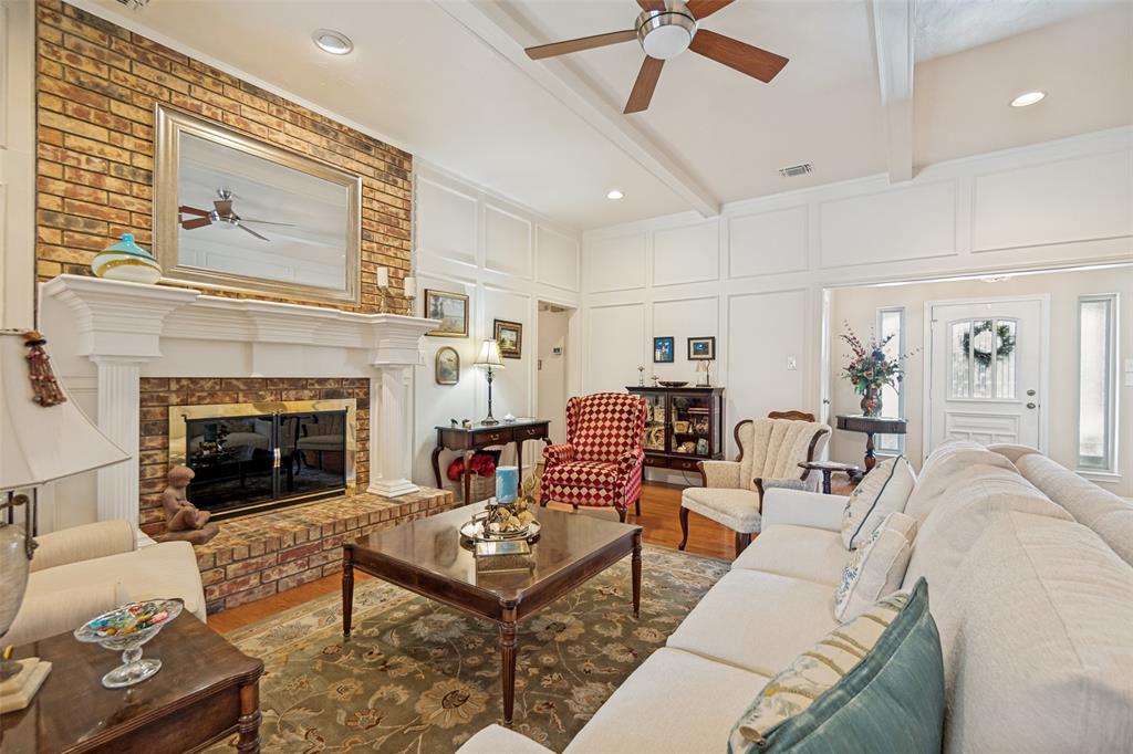 4609 Silverthorn Drive Property Photo 13
