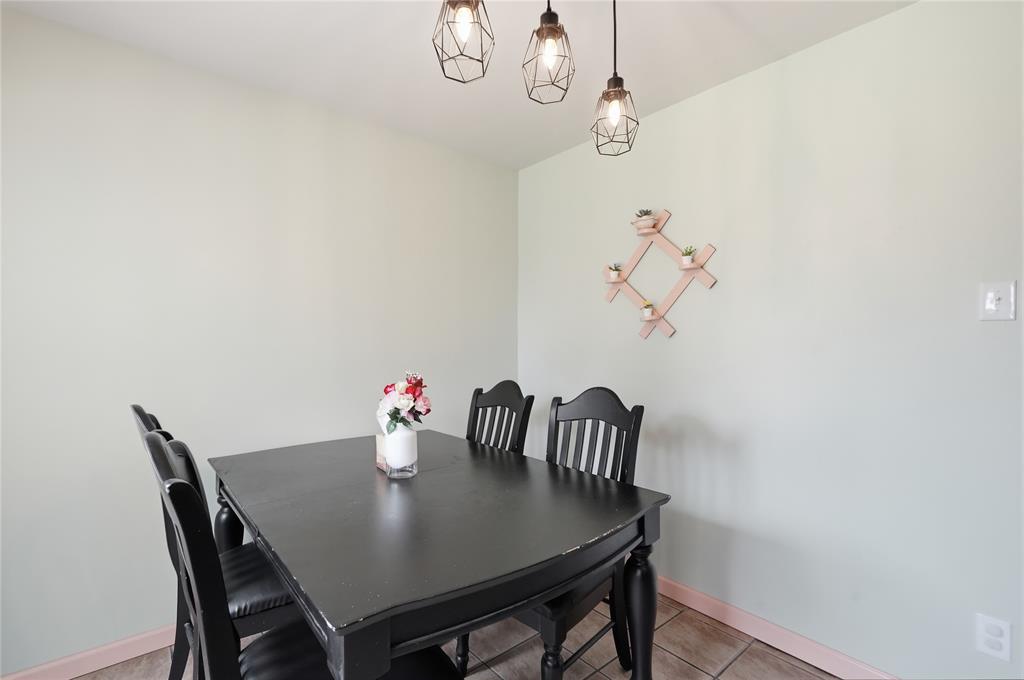 837 Springdale Road Property Photo 14