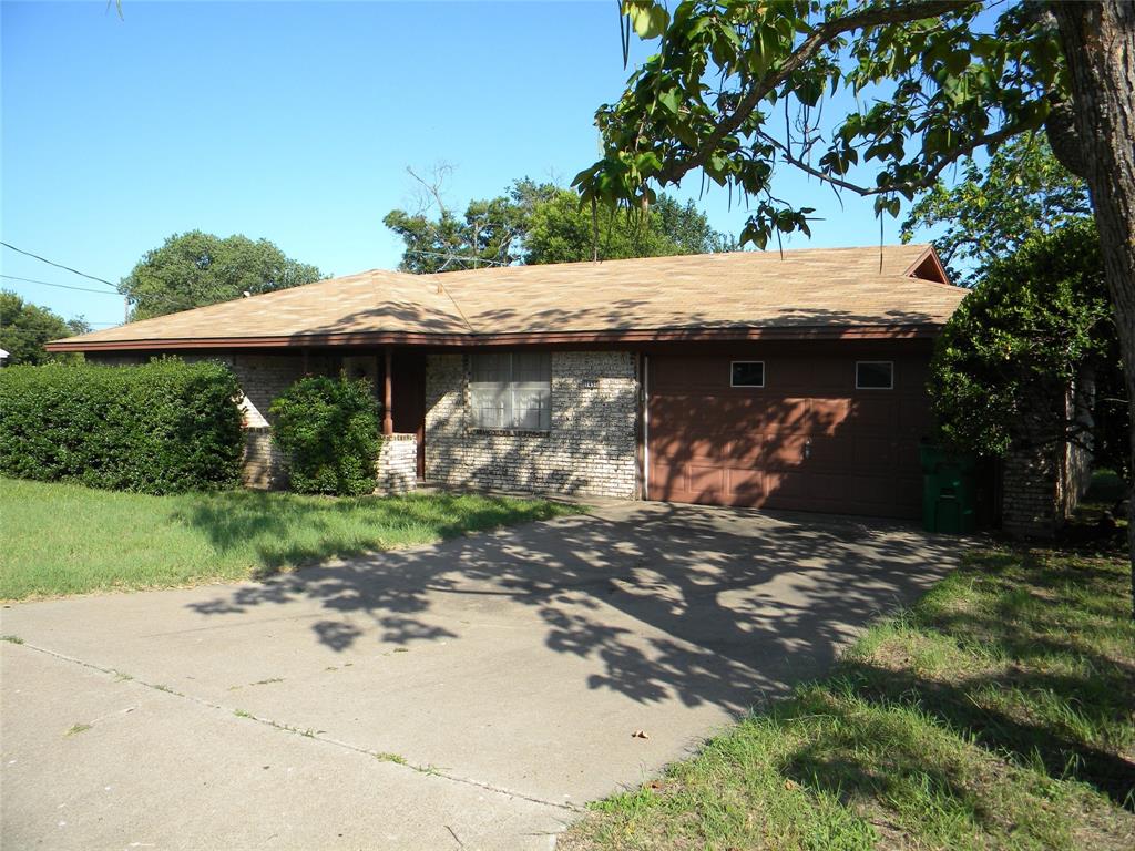 1450 W Ash Street Property Photo 1
