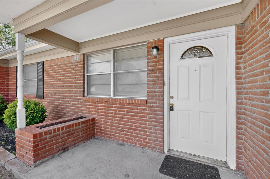 5500 Oak Grove Road Property Photo 4